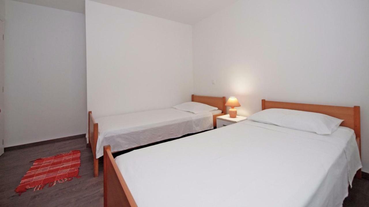 Apartments Mare Vodice Exteriör bild